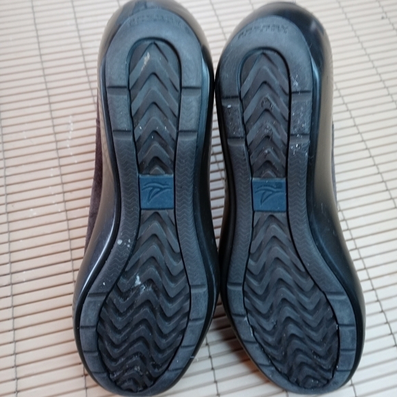 SPERRY TOP-SIDER weatherproof Brown Suede Pull On wedge heel sz 9M Women’s Boot. - Picture 12 of 13